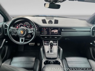 Porsche Cayenne Turbo 2021
