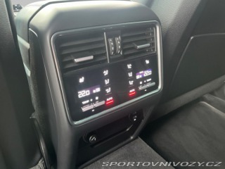 Porsche Cayenne Turbo 2021
