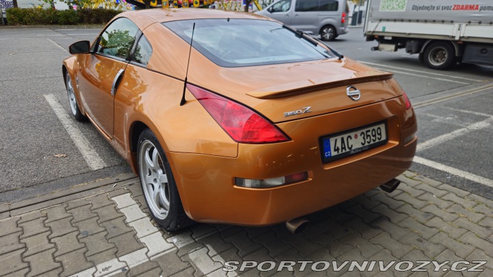 Nissan 350 Z  2004