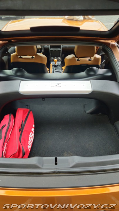 Nissan 350 Z  2004