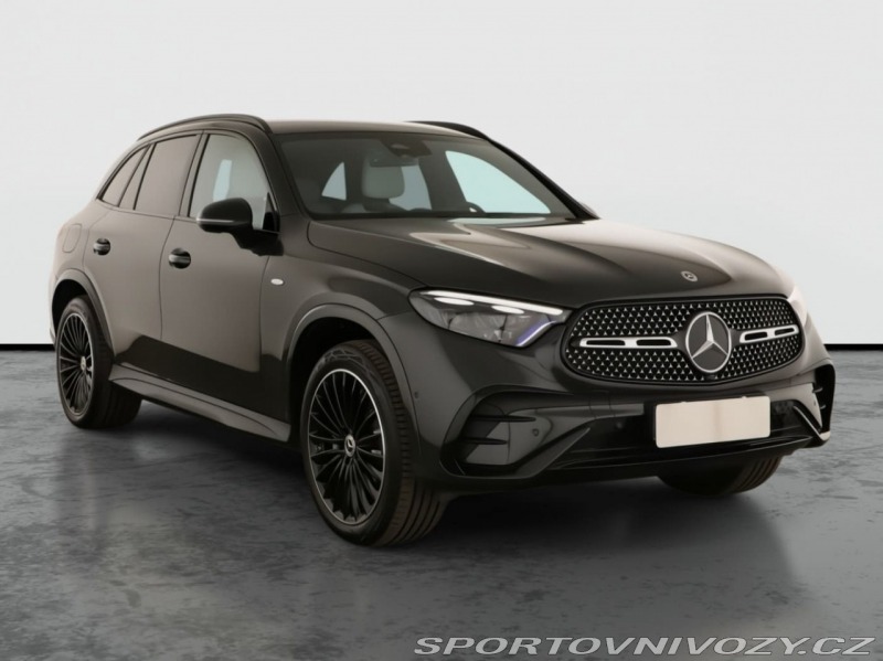 Mercedes-Benz Ostatní modely GLC AMG Line GLC 300 de 4MATI
