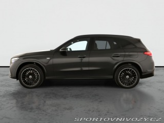 Mercedes-Benz Ostatní modely GLC AMG Line GLC 300 de 4MATI 2025