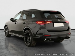 Mercedes-Benz Ostatní modely GLC AMG Line GLC 300 de 4MATI 2025