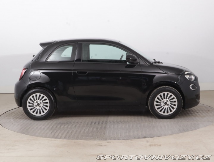 Fiat 500 500e 42 kWh 2023