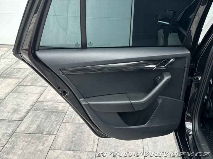 Škoda Ostatní modely Octavia 2,0 TSI 190PS Style DSG 2020