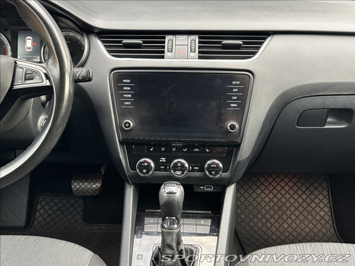 Škoda Ostatní modely Octavia 2,0 TSI 190PS Style DSG 2020