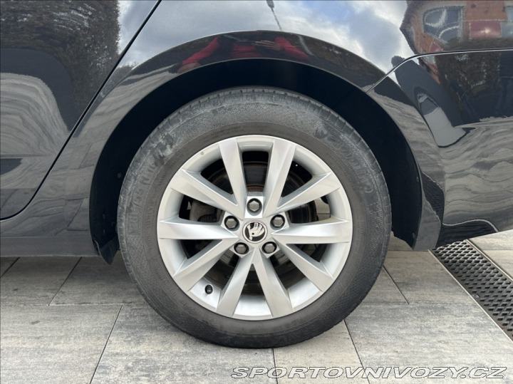 Škoda Ostatní modely Octavia 2,0 TSI 190PS Style DSG 2020