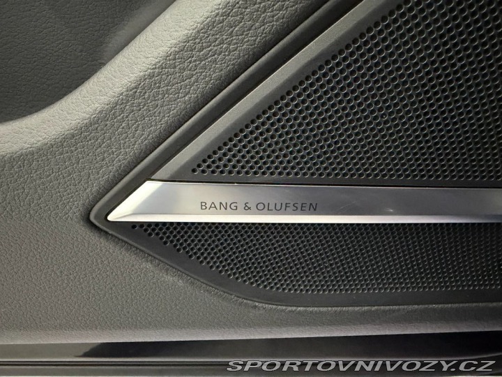 Audi S8 V8T QUATTRO, WEBASTO, PAN 2021