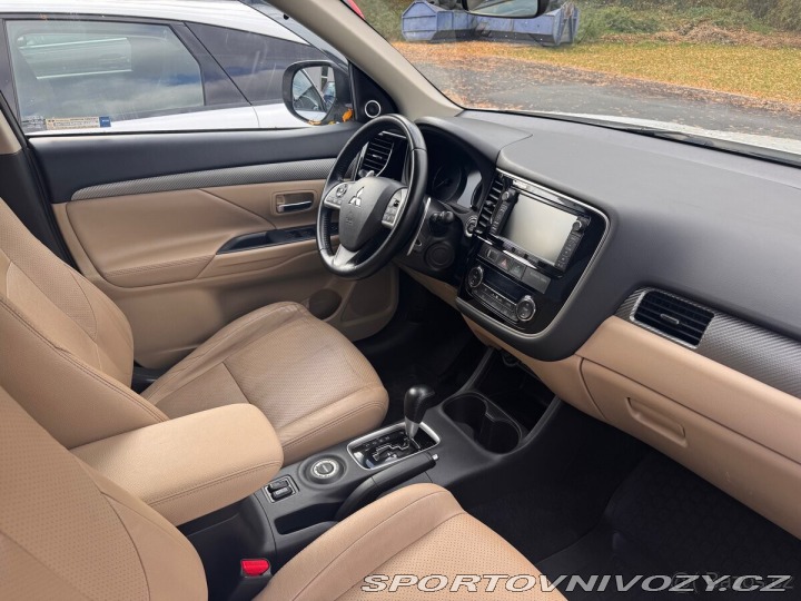 Mitsubishi Ostatní modely Outlander 2,2 2013