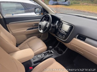 Mitsubishi Ostatní modely Outlander 2,2 2013