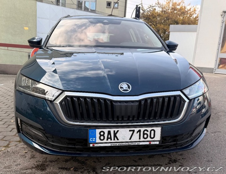 Škoda Ostatní modely Octavia 2,0   TDI DSG - tažné, zi 2020