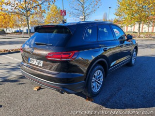 Volkswagen Ostatní modely Touareg 3,0 TDi /ČR /rok 2022 / 1800