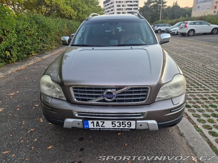 Volvo Ostatní modely XC90 2,4 D5 Executive 2011, 2010