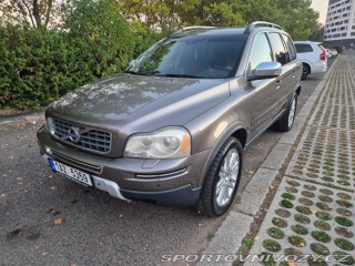 Volvo Ostatní modely XC90 2,4 D5 Executive 2011, 2010