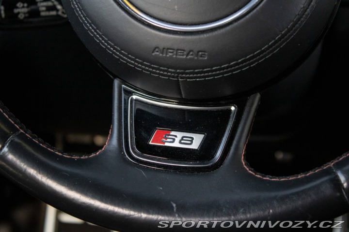 Audi S8 Plus 4.0 TFSI V8 quattro 2017