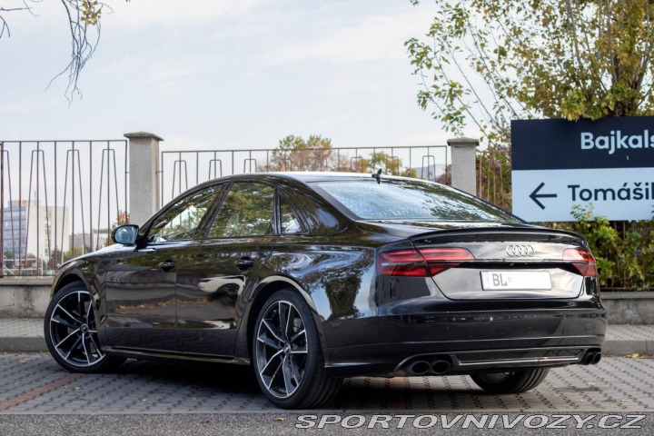 Audi S8 Plus 4.0 TFSI V8 quattro 2017