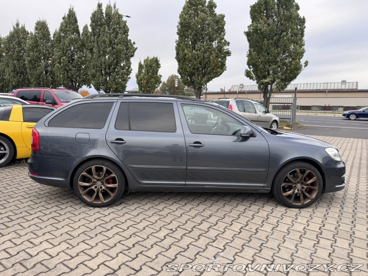 Škoda Octavia RS DSG 2,0 TDI 125 KW FACE 2012