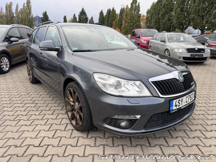 Škoda Octavia RS DSG 2,0 TDI 125 KW FACE 2012
