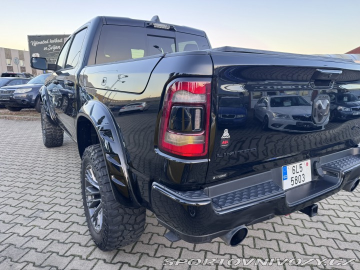 Ostatní značky Ostatní modely 1500 LIMITED 4X4 291 KW 2024
