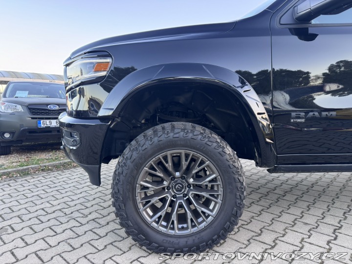 Ostatní značky Ostatní modely 1500 LIMITED 4X4 291 KW 2024