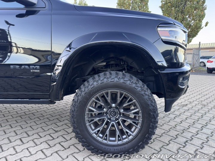 Ostatní značky Ostatní modely 1500 LIMITED 4X4 291 KW 2024