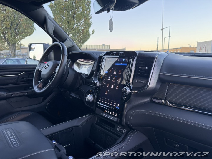 Ostatní značky Ostatní modely 1500 LIMITED 4X4 291 KW 2024
