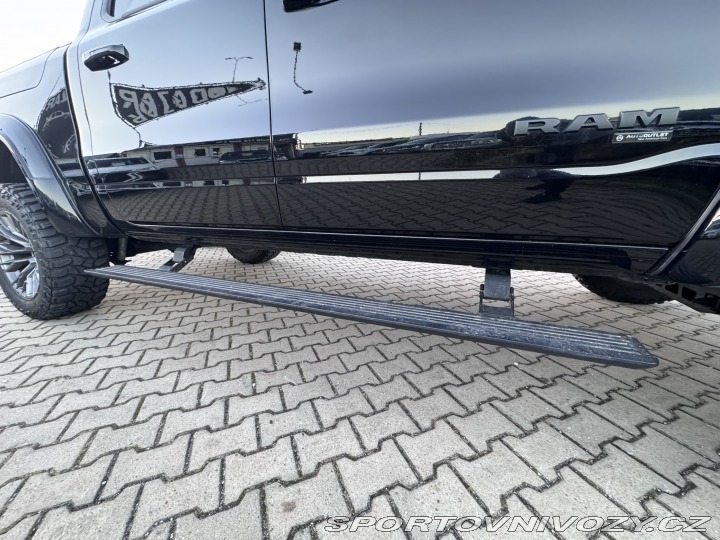 Ostatní značky Ostatní modely 1500 LIMITED 4X4 291 KW 2024