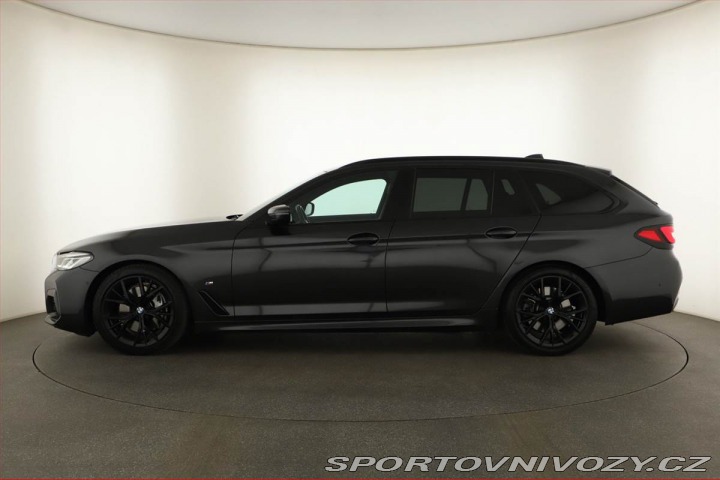 BMW 5 530d xDrive 2023