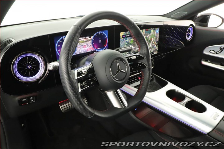 Mercedes-Benz CLA 200, AMG, KAMERA, MASÁŽ 2026