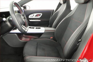 Mercedes-Benz CLA 200, AMG, KAMERA, MASÁŽ 2026