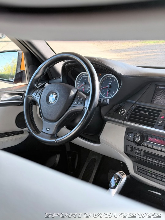 BMW X5 M 4.4 V8 BiTurbo (E70) 2009