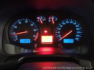 Volkswagen Golf 2002