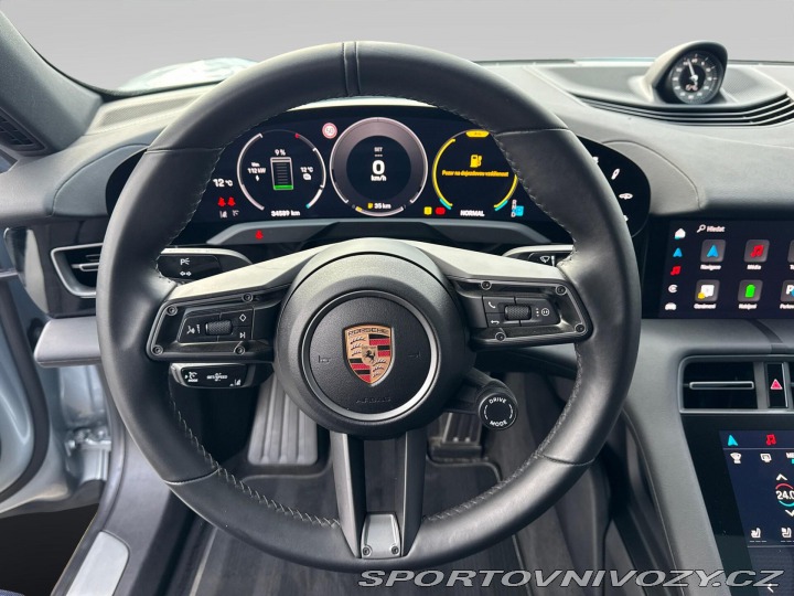 Porsche Taycan 4 2025