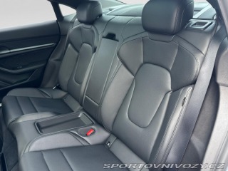 Porsche Taycan 4 2025