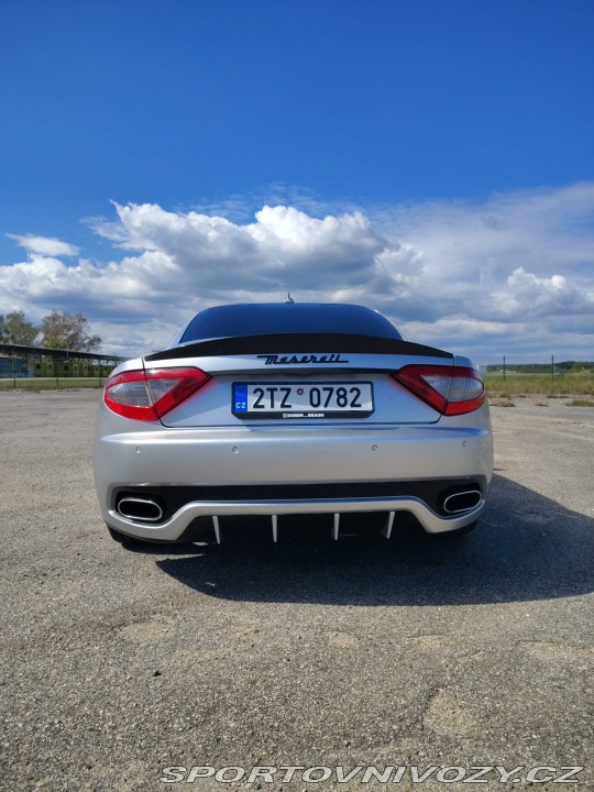 Maserati GranTurismo S MC Sport Line 2011