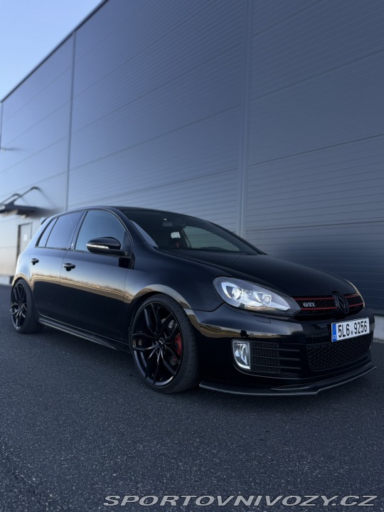 Volkswagen Golf GTI 2010