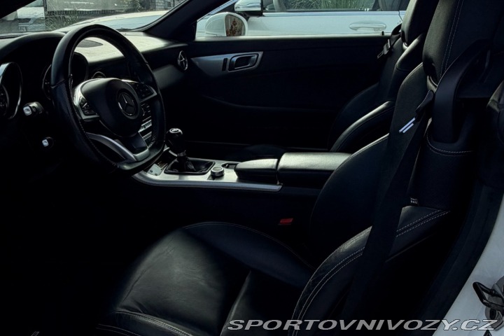 Mercedes-Benz SLC Servis Mercedes 2019