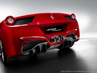 Ferrari 458 2013
