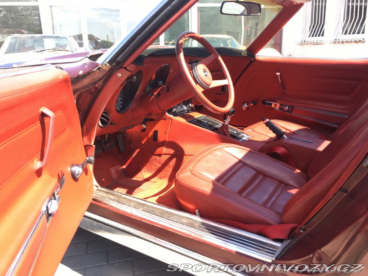 Chevrolet Corvette L82 4-MANUAL 1976