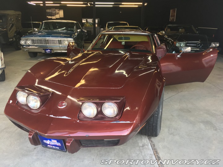 Chevrolet Corvette L82 4-MANUAL 1976